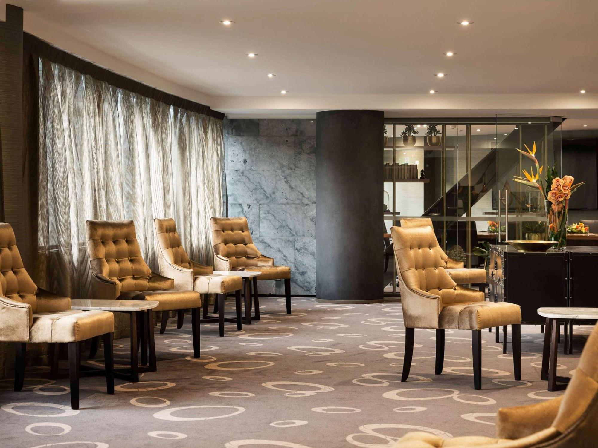 Sofitel Wellington Hotell Exteriör bild